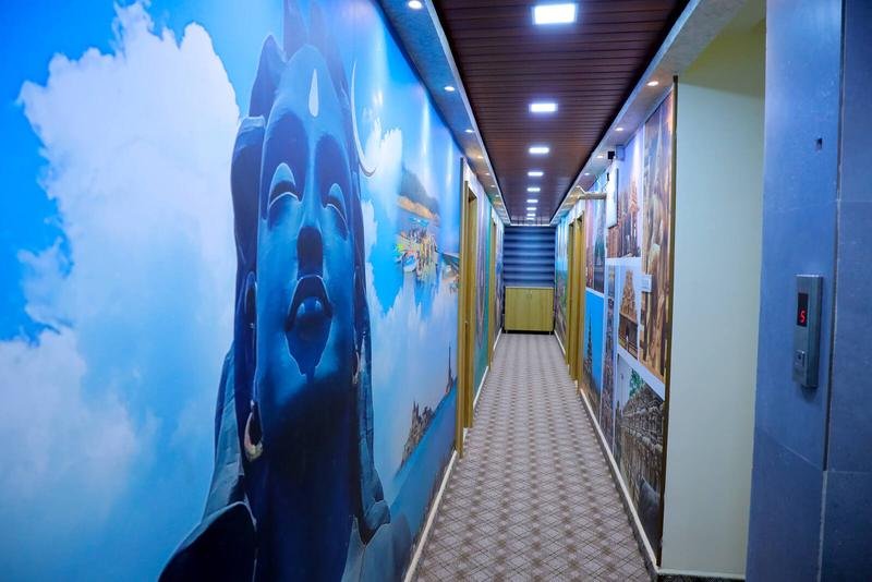 The Shiva corridor